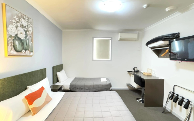 No1 Motels On Victoria – Guest Rooms – Cambridge