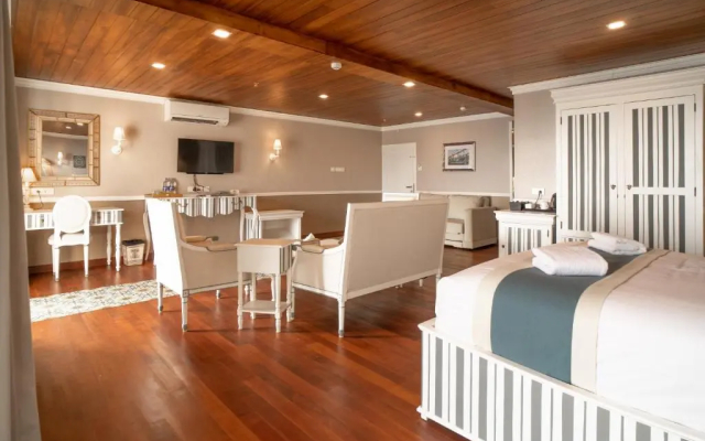 State Beach Resort And Spa