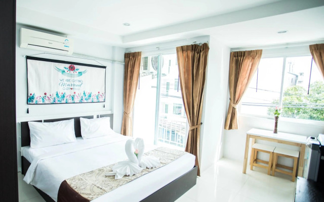Bad Boys Guesthouse Patong