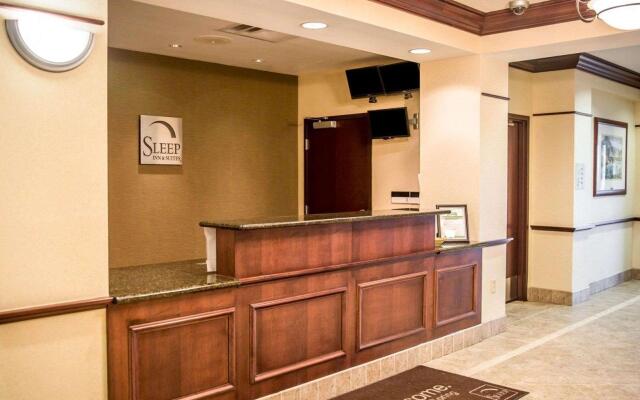 Holiday Inn Express & Suites Clear Spring by IHG