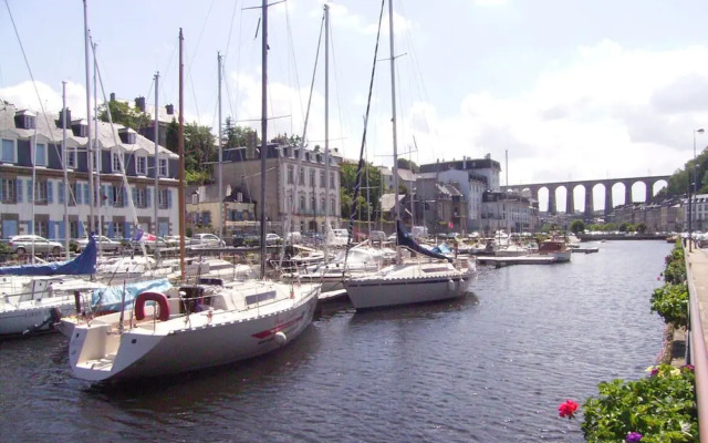 Countryside Holiday Home Near the Beach
