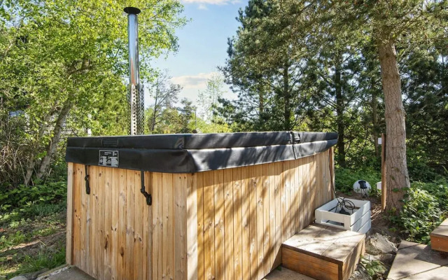 8 Person Holiday Home in Ebeltoft
