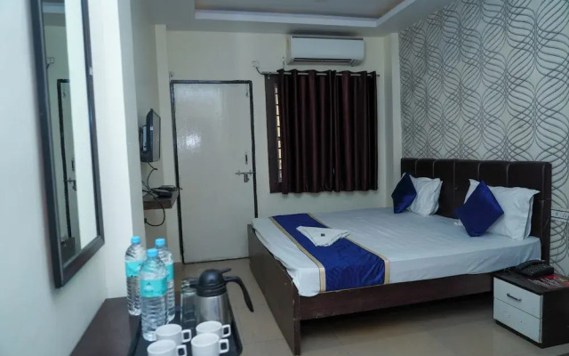 Happy Stay by OYO Rooms