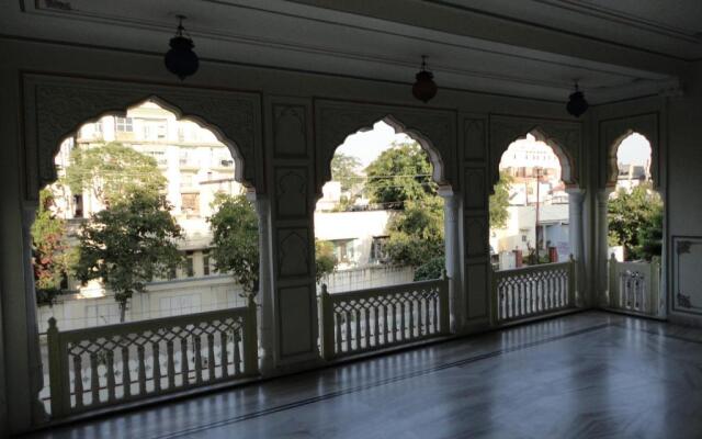 Krishna Palace - A Heritage Boutique Hotel