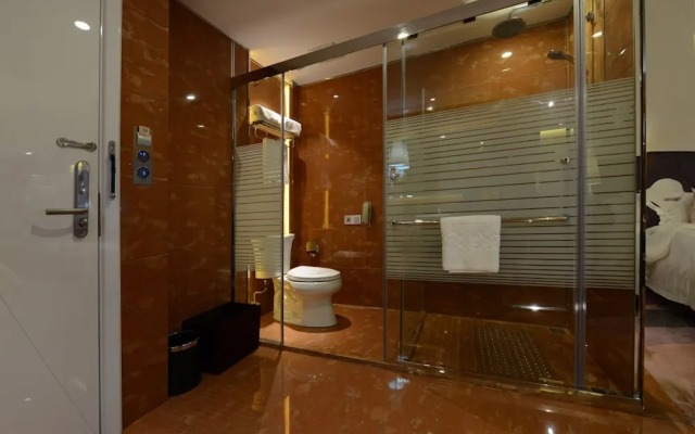 Ramada by Wyndham Luoyang Downtown