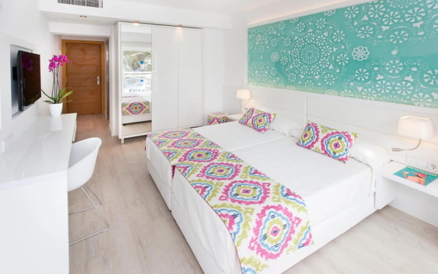 Grupotel Ibiza Beach Resort - Adults Only