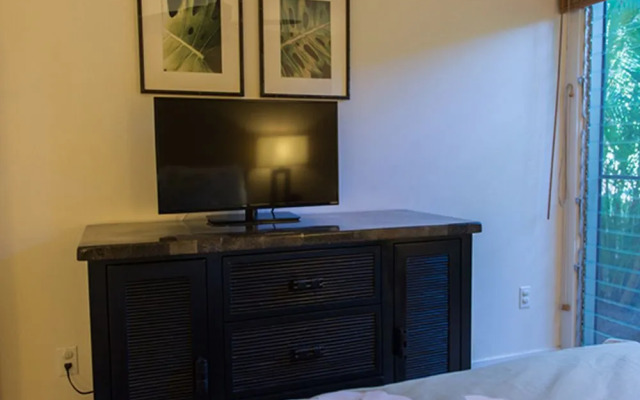 Aina Nalu Condo A107 - 2 Br Condo