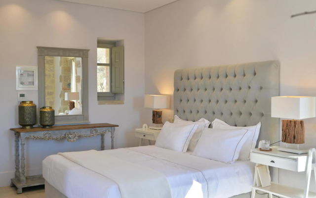 Akrolithi Boutique Hotel
