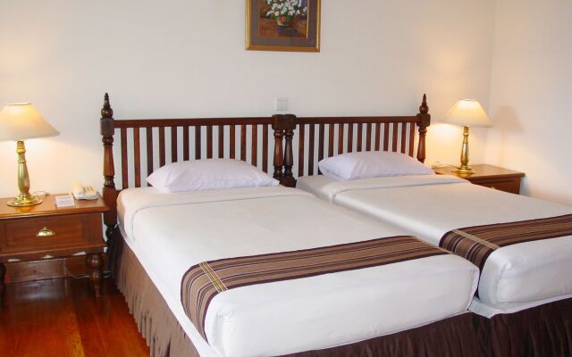 Inle Lake View Resort & Spa