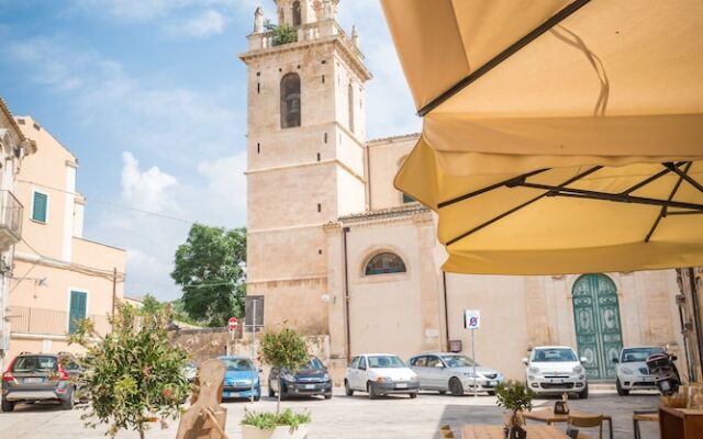 Hotel Dei Chiaramonte Affittacamere