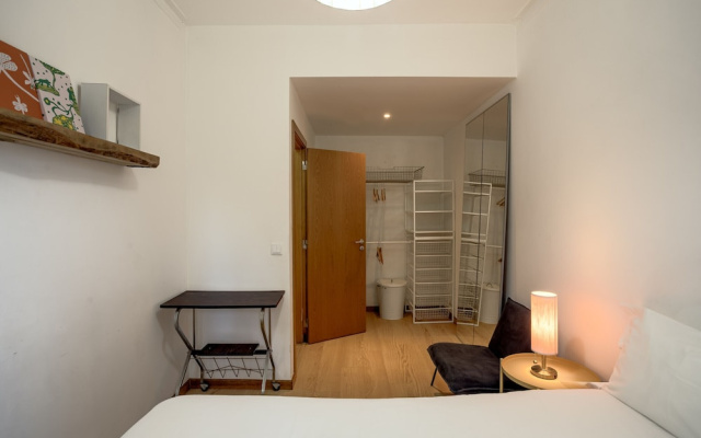 Anjos City Center Apartment by Homing