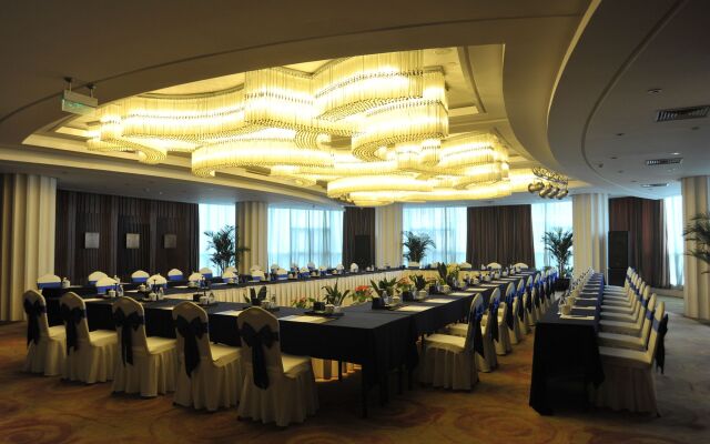 Fuyang International Trade Center Hotel
