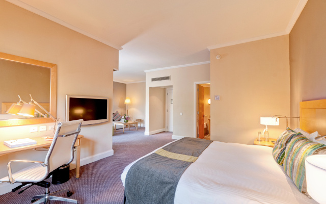 Le Suffren Hotel & Marina - Image 5