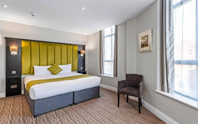 St Nicholas Hotel