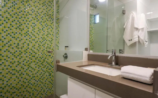 w Elegant 2BR w Spacious Terrace in Miraflores