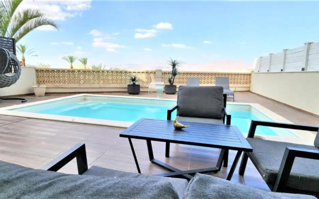 sea view & pool eilat