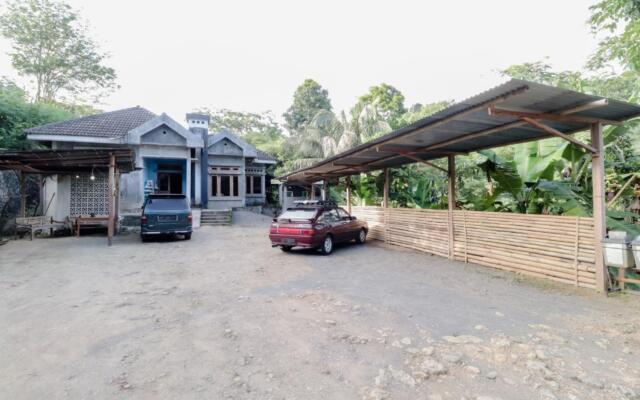 Serut 1 Homestay - Hostel