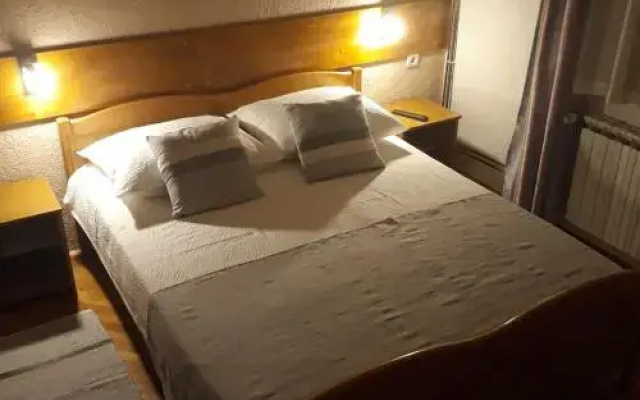 Rooms M&N Zafran