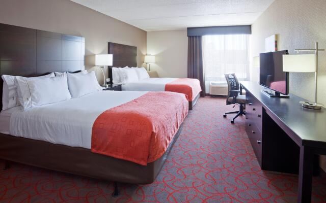 Holiday Inn Express & Suites Bloomington - MPLS Arpt Area W, an IHG Hotel