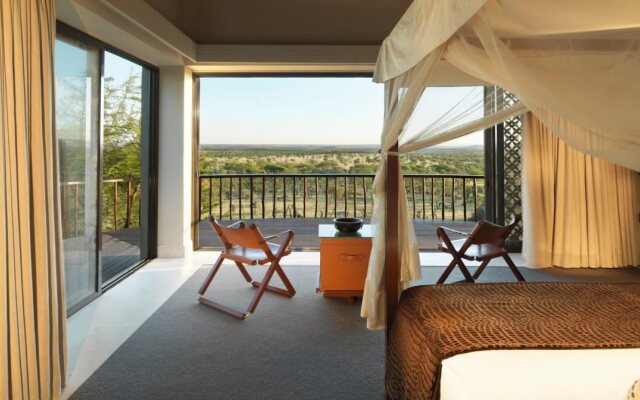 Отель Four Seasons Safari Lodge Serengeti