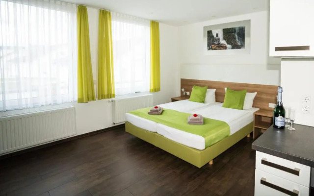 Bed and Breakfast Outlet Hotel