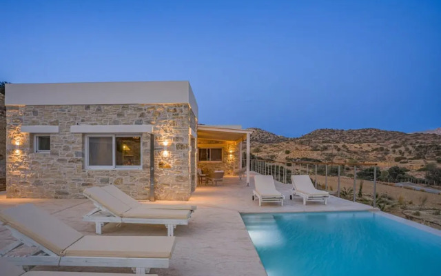 Villa Nala With Pool by Matala