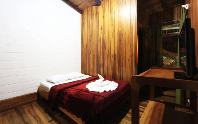 Santa Elena Hostel Resort