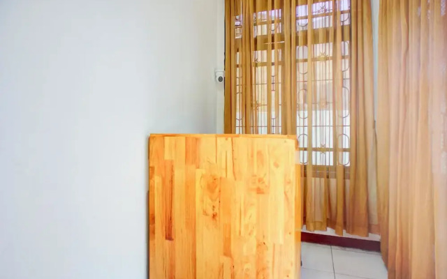 Hotel O Krakatau Near Universitas Muhammadiya Sumatra Utara ( UMSU )