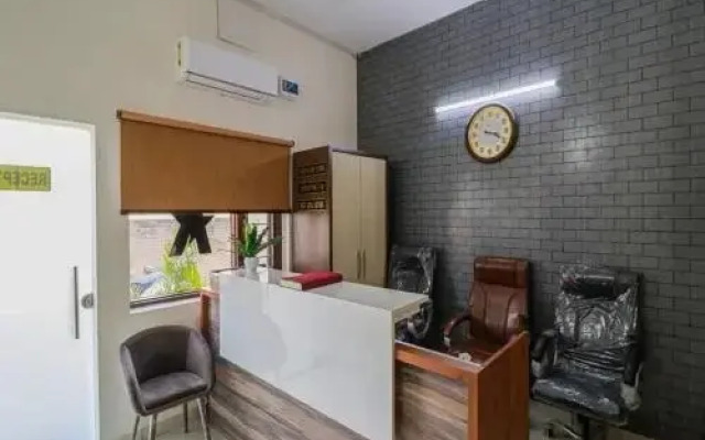Capital O 82960 Hotel K Star