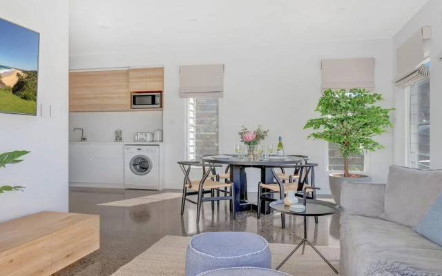 Hideaway at Culburra - guest house with plunge pool