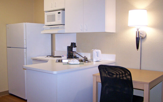 Extended Stay America Minneapolis - Brooklyn Center