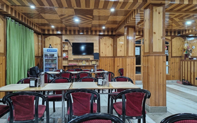 Hotel Kalpa Retreat