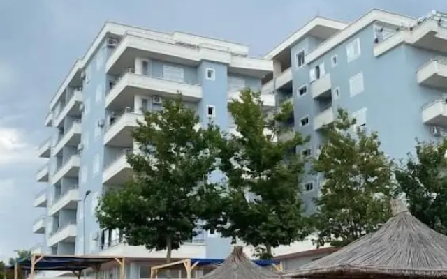 Oasis Beach Residence