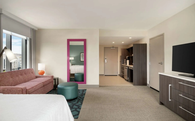 Home2 Suites By Hilton Woodland Hills
