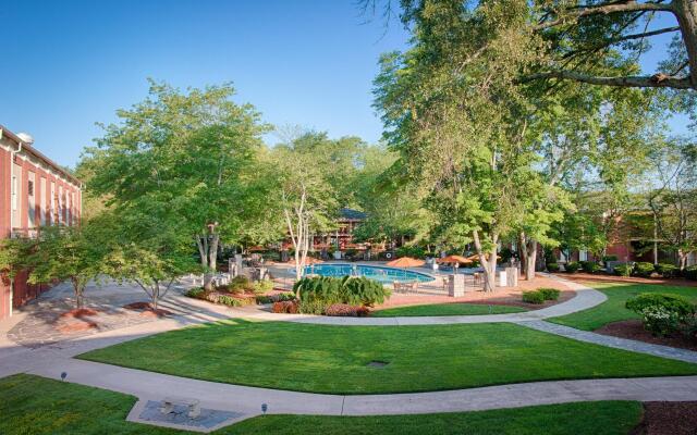 The Inn at Stone Mountain Park