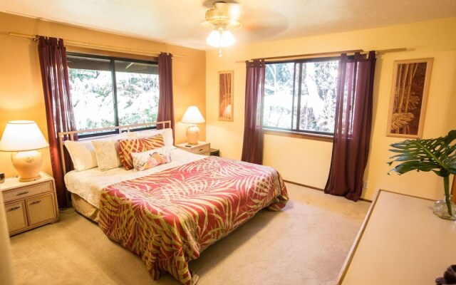 Hale Mauna Loa Upper - 11-3910 3rd St.