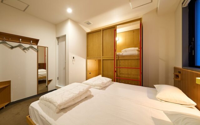 Hotel Plus Hostel TOKYO ASAKUSA 2