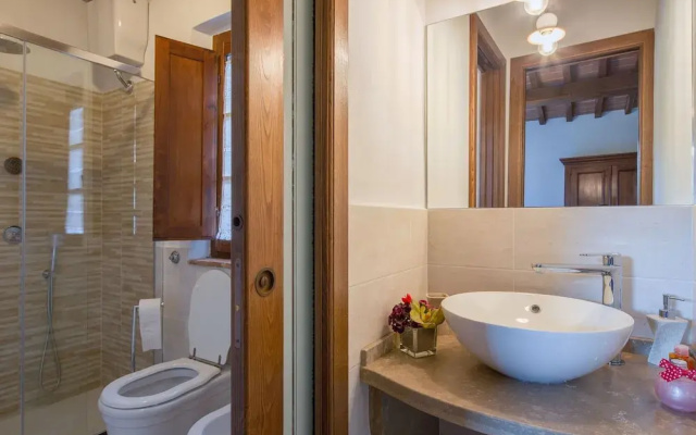 Charming Retreat in Armaiolo