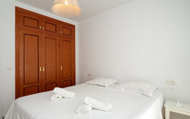 Beautiful Apartment in Benalmadena Pueblo with View Ref 133