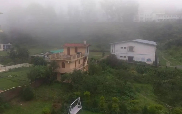 OYO 4109 Hotel Traveller Inn