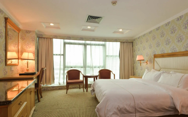 New Pearl River Hotel