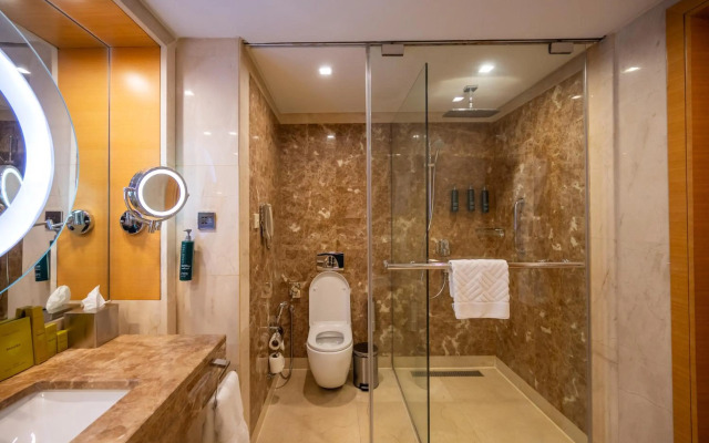 DoubleTree by Hilton Riyadh - Al Muroj Business Gate