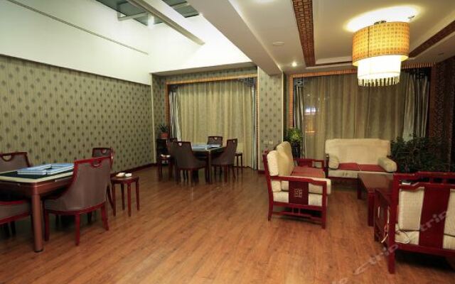 Nyingtri Yushanfu Hotel