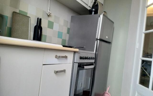 Nice apartment 10 minutes from Paris