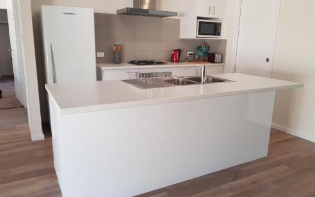 Towncrackers Guest house