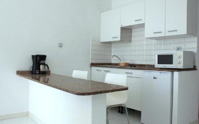 Arena Dorada - Apartments