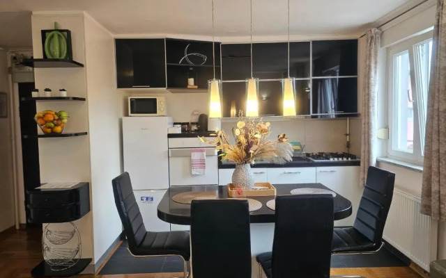 Apartments Tony