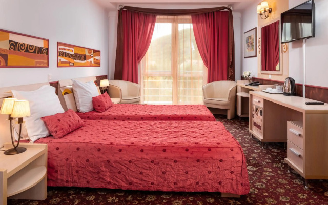 Grand Hotel Brasov