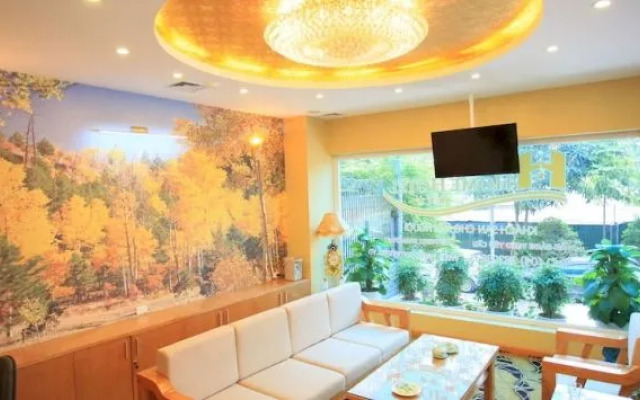 Home Hotel