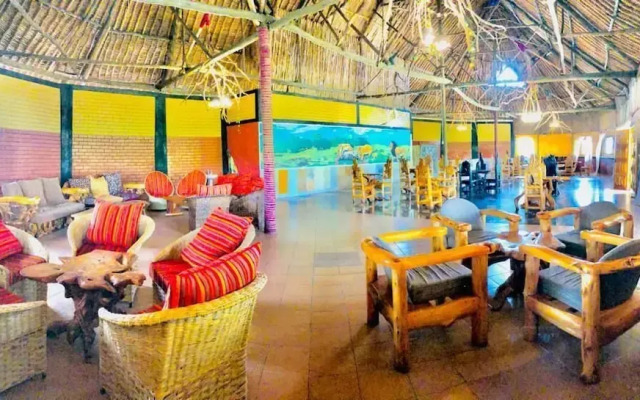 Explore Mara Camp
